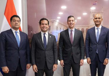 Cooperación regional en acción: encuentro RD–Paraguay