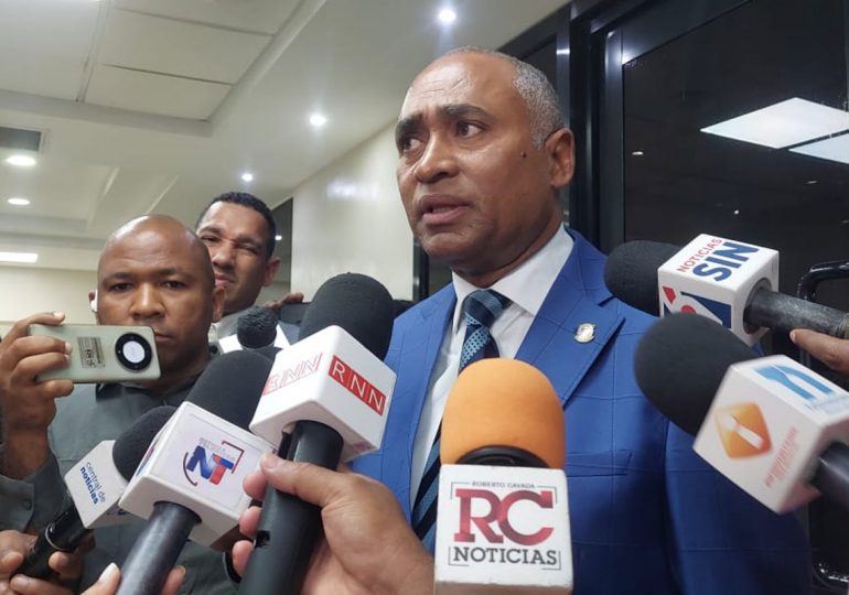 Video | Senadores respaldan se imparta moral y cívica en las escuelas