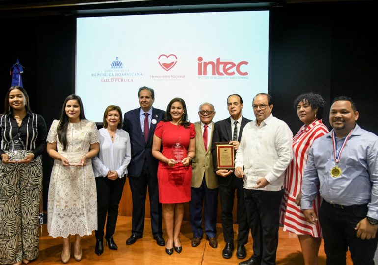 Víctor Atallah: "Vamos a hacer todo lo posible para que la sangre sea incluida en la seguridad social