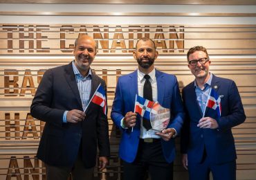José Bautista al Salón de la Fama del béisbol de Canadá; recibe homenaje de embajada RD