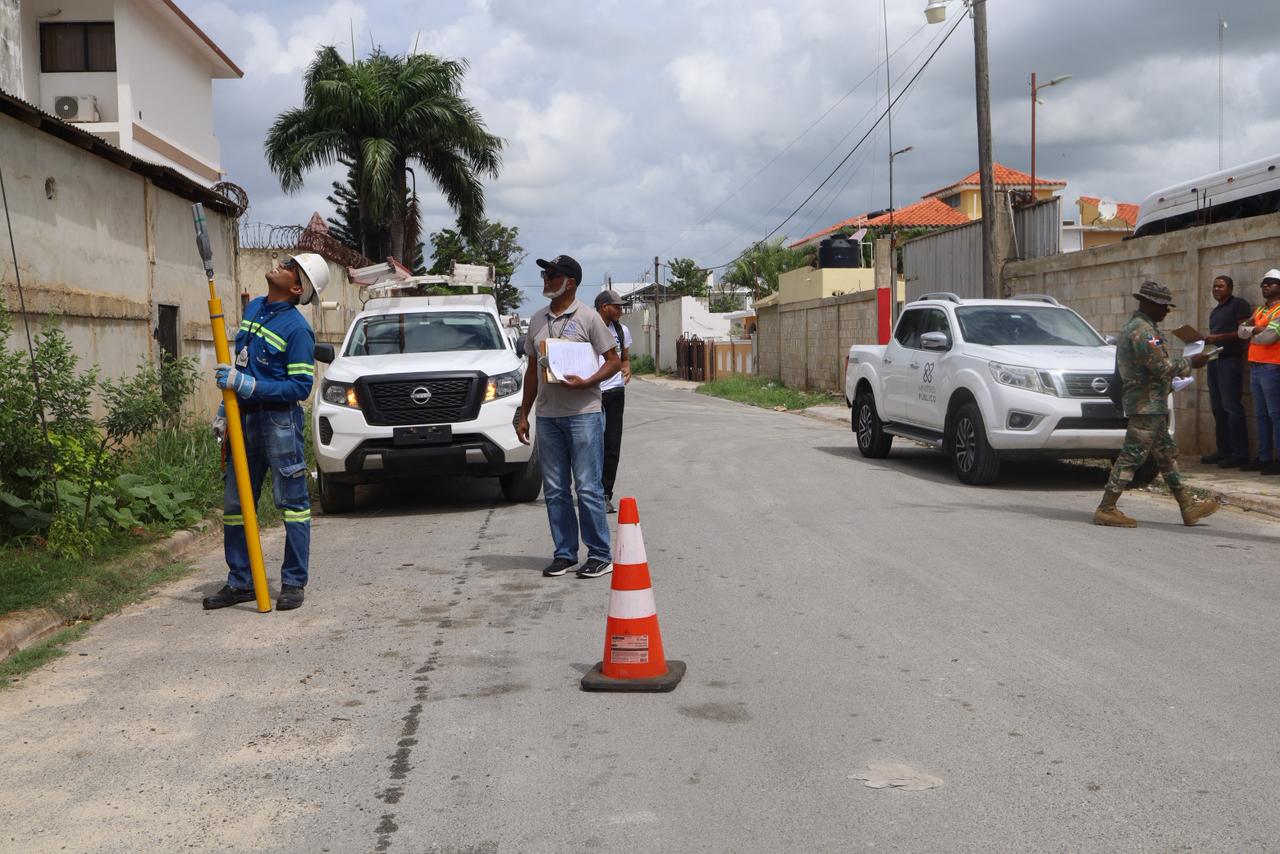 Autoridades desmantelan fraude eléctrico en comercios de La Romana