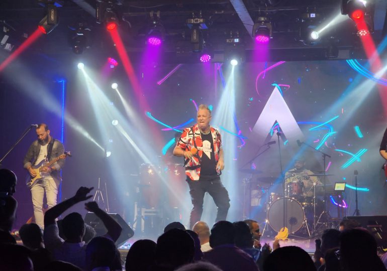 Aljadaqui lo vuelve a hacer: casa llena y éxito rotundo en el templo del pop rock