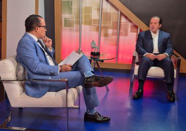 Paliza atribuye baja del crecimiento económico a factores externos; defiende inversión del gobierno