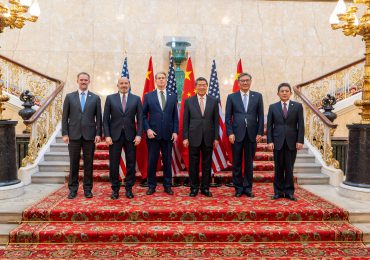 Estados Unidos y China reanudan sus negociaciones comerciales en Londres