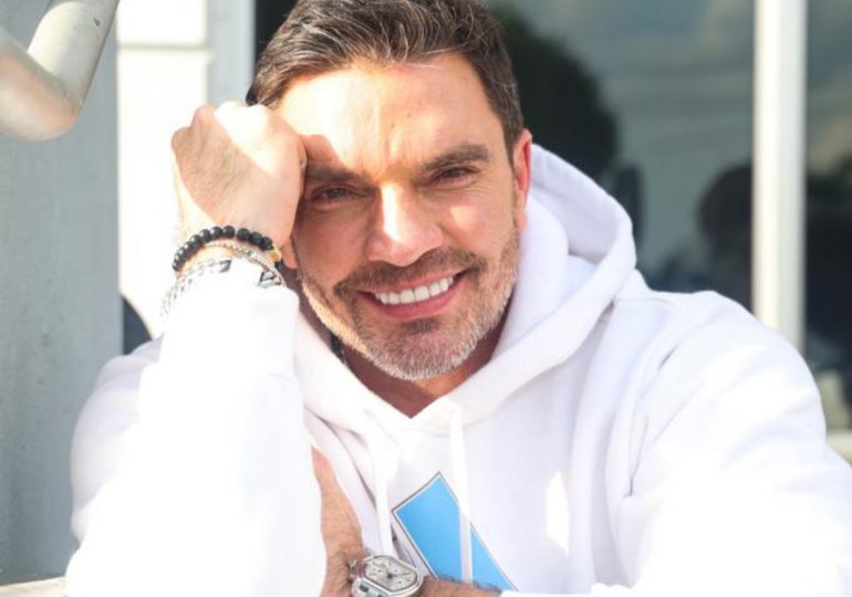 Julián Gil cumple 55 años y su hija Nicolle Gil lo felicita