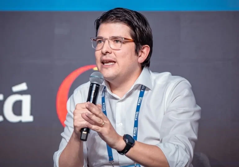 Miguel Uribe Turbay sale de cirugía tras resultar gravemente herido durante acto político