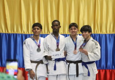 Diego Maldonado brilla en Medallín, Colombia; gana oro y plata en Judo