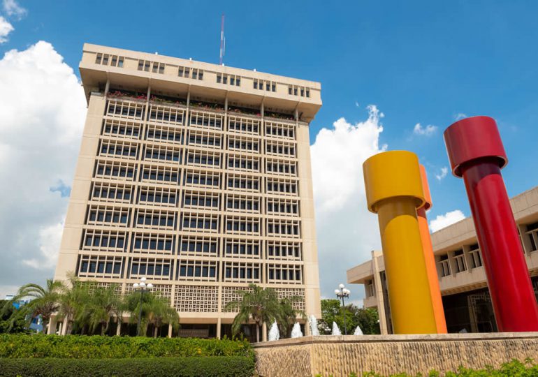 Banco Central mantiene su tasa de política monetaria en 5.75 % anual