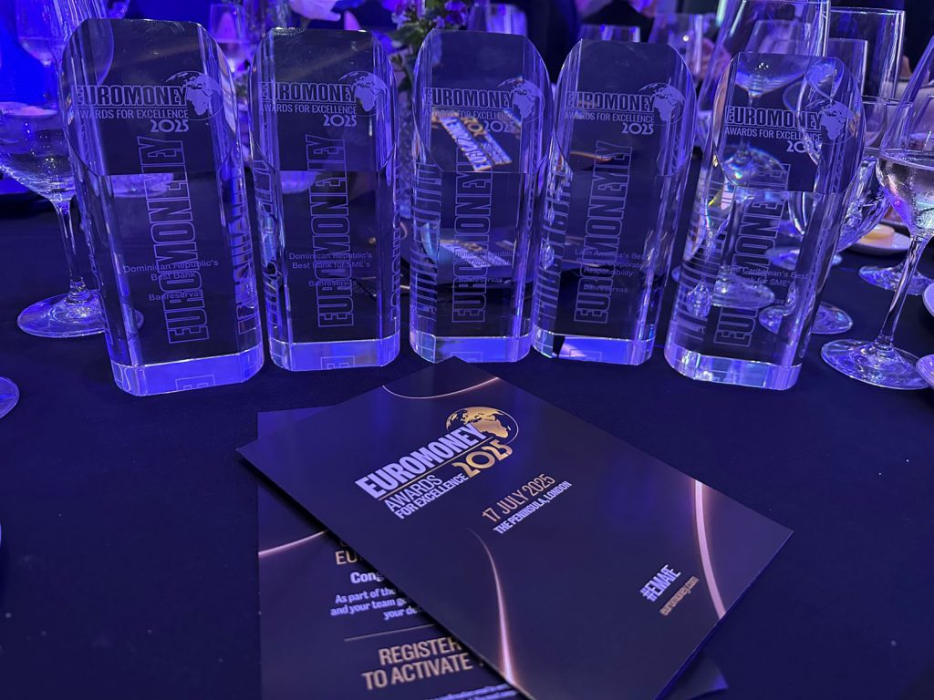 Banreservas recibe en Londres cinco nuevos premios Euromoney | RC Noticias