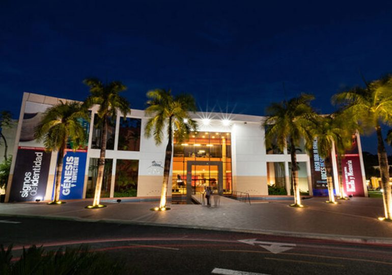 Centro León con fin de semana de arte y cultura en Santo Domingo y Santiago