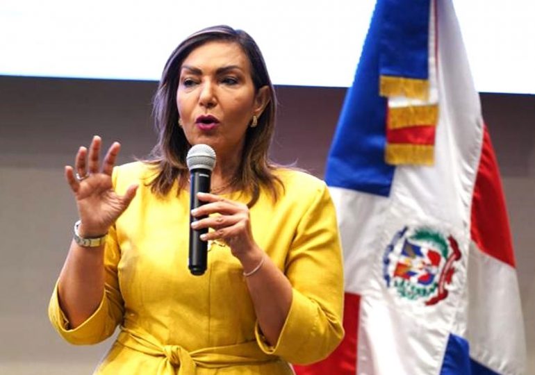 Geanilda Vásquez denuncia estafa con visas falsas en Facebook