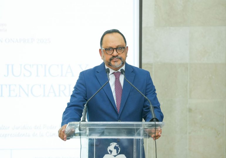 Consultor Jurídico del Poder Ejecutivo diserta sobre el sistema penitenciario dominicano