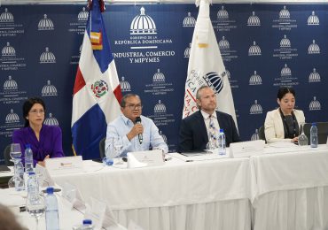 Aprueban permiso de instalación de 11 nuevas empresas y un parque industrial de zonas francas