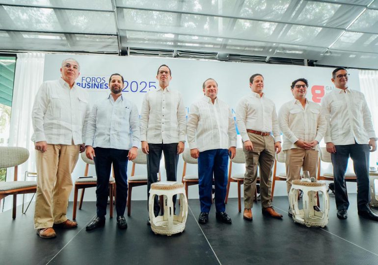 Foros Business 2025 realiza panel sobre desafíos y metas de la gestión gubernamental