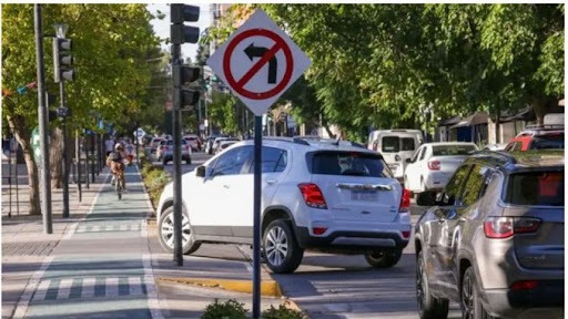 Conozca las rutas alternas tras restricción de giros a la izquierda en Av. Lope de Vega