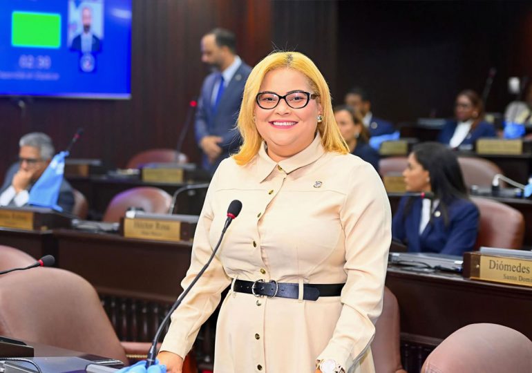 Grey Pérez figura en el ranking de las 10 diputadas más relevantes del Congreso Nacional