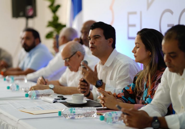 Wellington Arnaud encabeza "El Gobierno en las Provincias" en Valverde