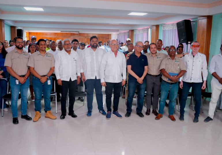 Productores de Azua recibirán más de RD$32 millones para tecnificar sus predios agrícolas