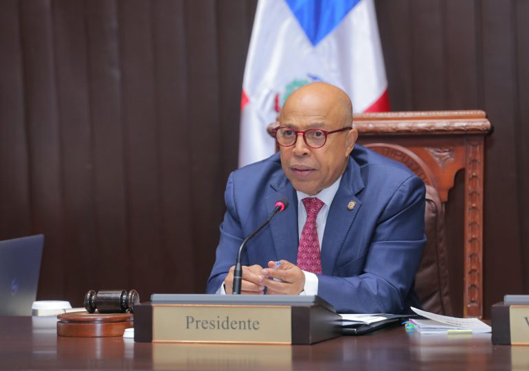 Pacheco destaca esfuerzo histórico y plural en aprobación del nuevo Código Penal