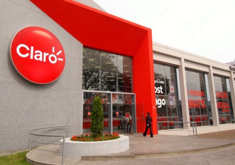 Doble corte de fibra óptica provoca fallas en el servicio de Claro este lunes