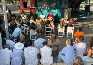 El Carretón de Libros llega a Puerto Plata: una nueva parada para la lectura y la cultura