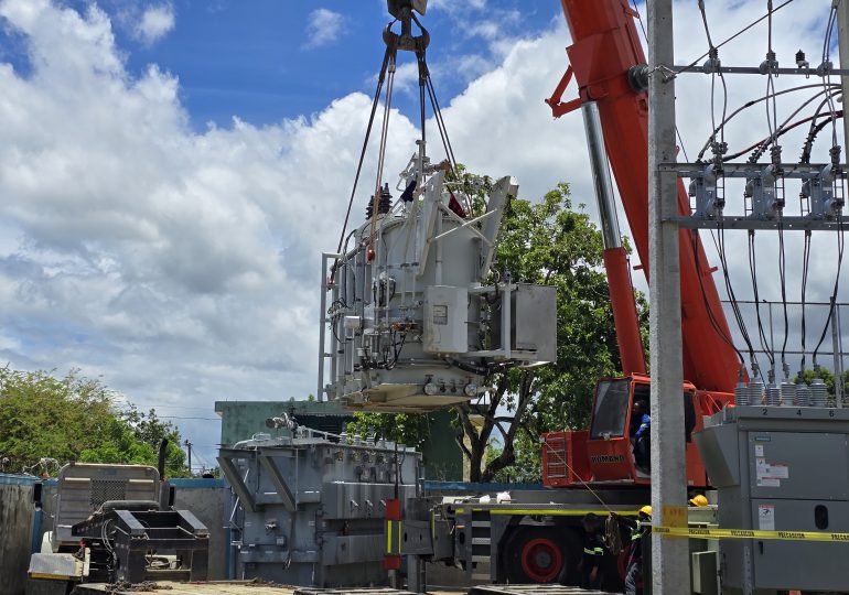 EDENORTE sustituye transformador de potencia en subestación Bonao