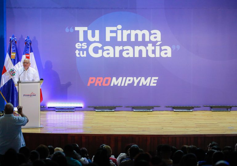 Lanzamiento Primer acto de entrega de crédito Programa “Promipyme - Tu Firma es Tu Garantía”