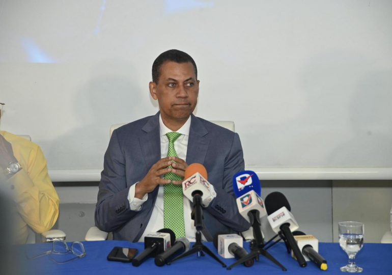 Guido Gómez afirma hay que acabar con la campaña difamatoria en las redes sociales