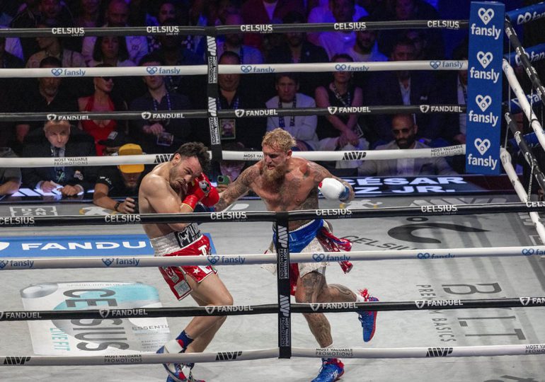 La Fiscalía de México confirma que Julio César Chávez Jr tenía orden de arresto desde 2023