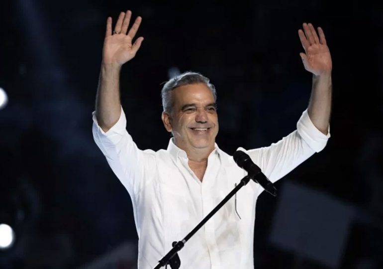 Lluvia de felicitaciones a Luis Abinader en el día de su cumpleaños