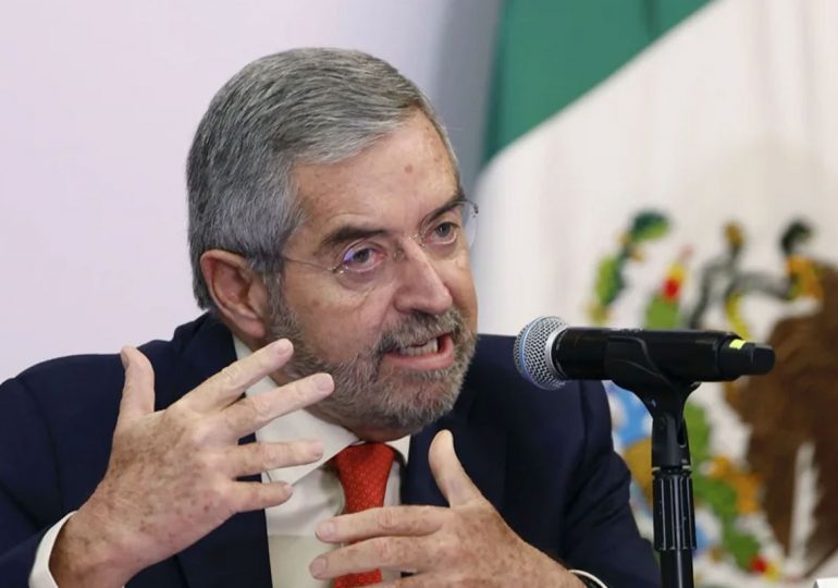 México emite reglas para dar visas electrónicas y simplifica trámites migratorios