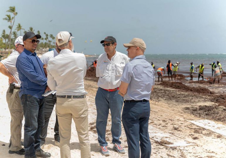 Ministerio de Medio Ambiente activa operativo nacional ambiental ante presencia masiva de sargazo