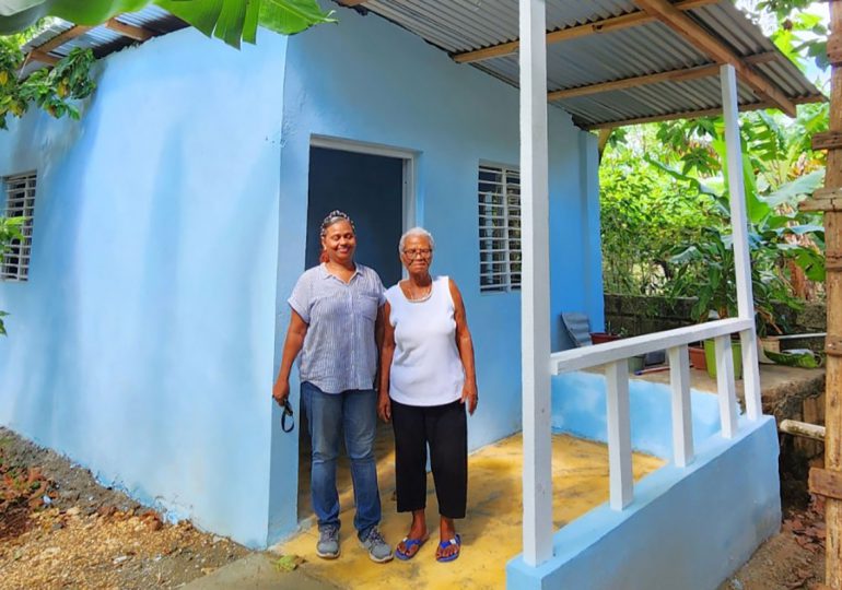 Viuda de militar retirado recibe solidaridad y respeto