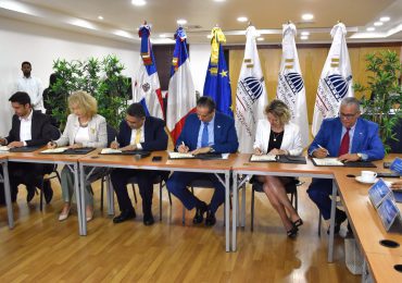 RD fortalece resiliencia sanitaria y social, con apoyo de la UE y la Agencia Francesa de Desarrollo