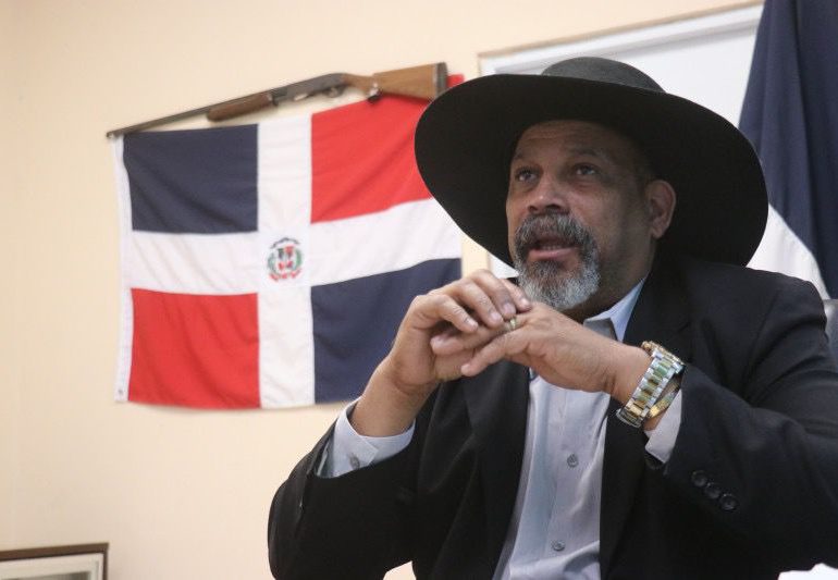 Darán plazo a dueños que viviendas para que desalojen a indocumentados haitianos en Dajabón