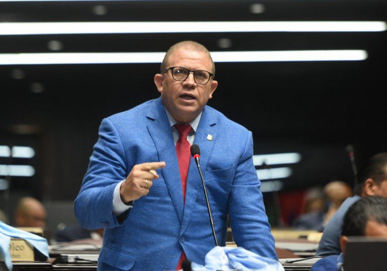 Diputado Rafael Castillo exhorta al presidente Abinader a promulgar el nuevo Código Penal