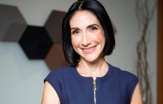 Raquel Arbaje agradece la labor de los pediatras en su día