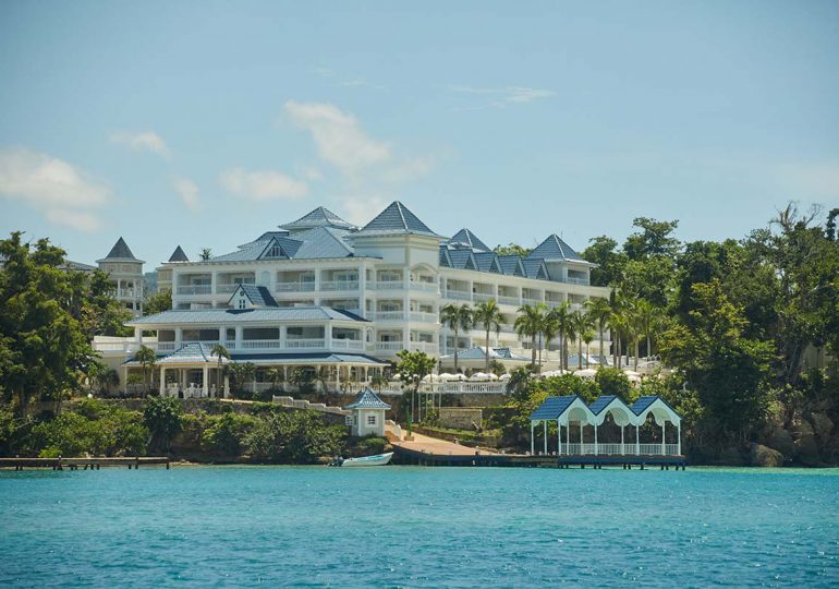 Cayo Levantado Resort entra al selecto grupo de hoteles sostenibles certificados por Forbes Travel Guide