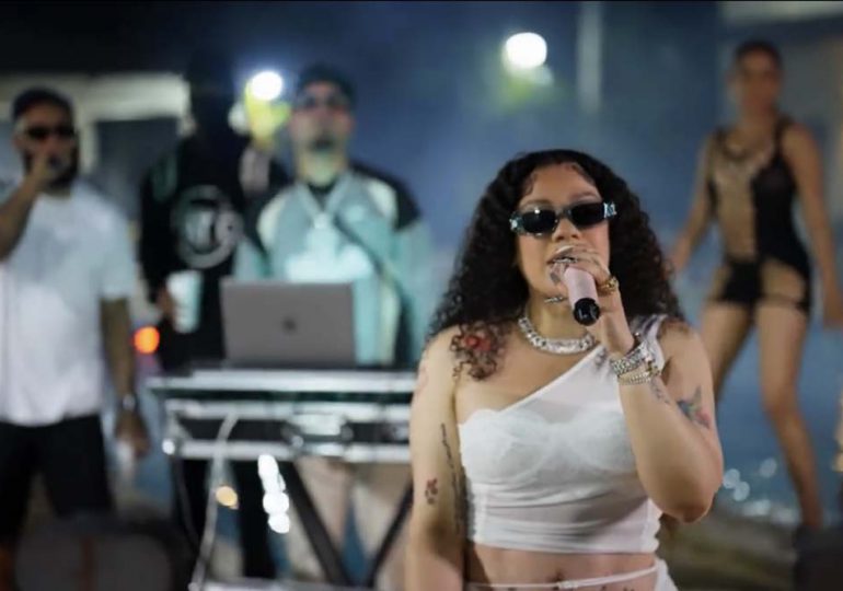 Video | DJ Patio y La Insuperable protagonizan un épico encuentro en vivo desde una villa junto a sus fans