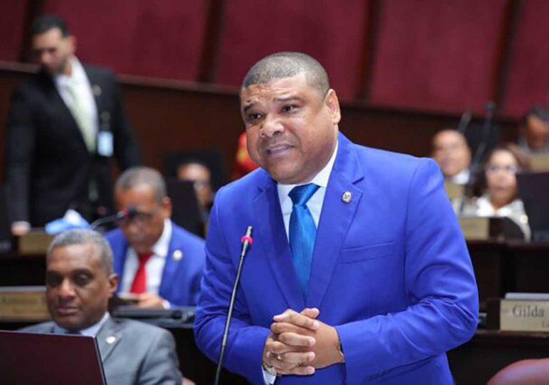 Diputado del PRD afirma población no aguanta más desaciertos del Gobierno