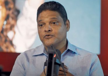 Video: General Juan Manuel Méndez se roba el show previo a la Gran Parada Dominicana en Manhattan