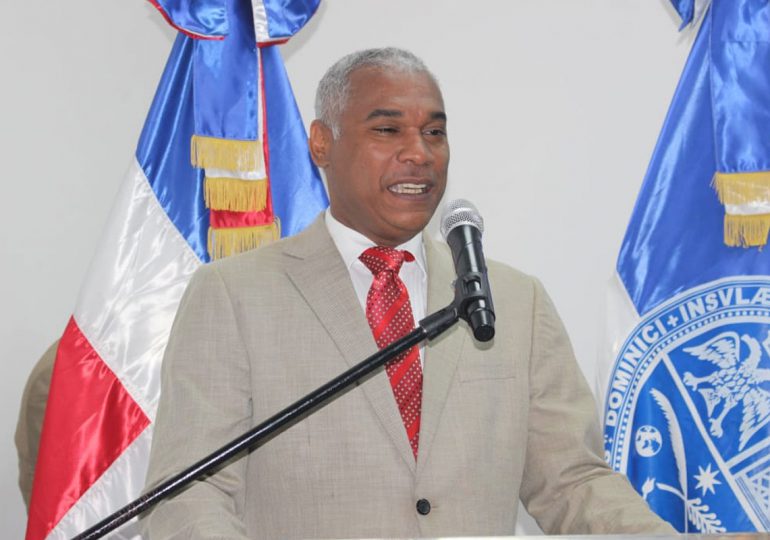 Gerardo Roa propone que la nueva provincia de Las Matas de Farfán lleve el nombre de Orlando Martínez