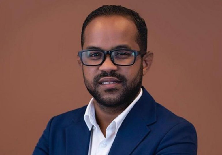 Héctor Romero anuncia su integración como asesor de Comunicaciones de Banreservas