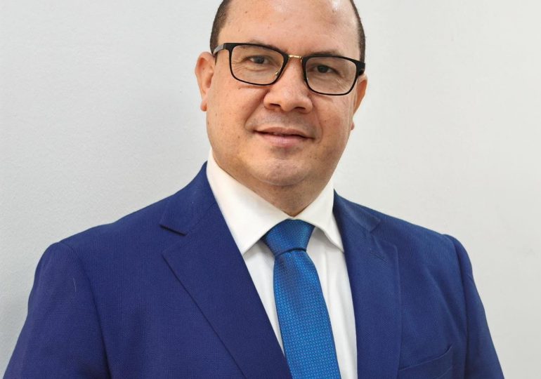 Politólogo respalda propuesta de establecer relaciones comerciales con Taiwán