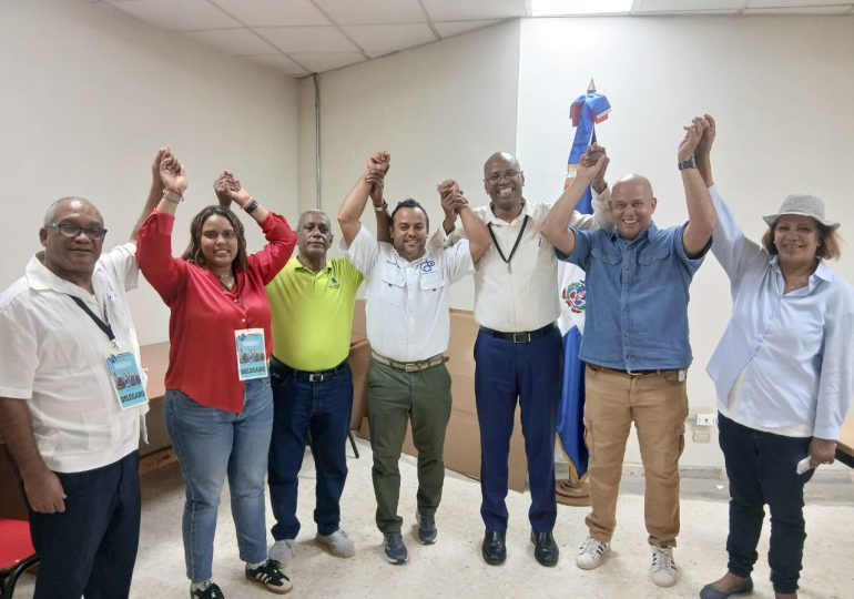 Wilder Páez gana la Seccional del Distrito Nacional del Colegio de Periodistas
