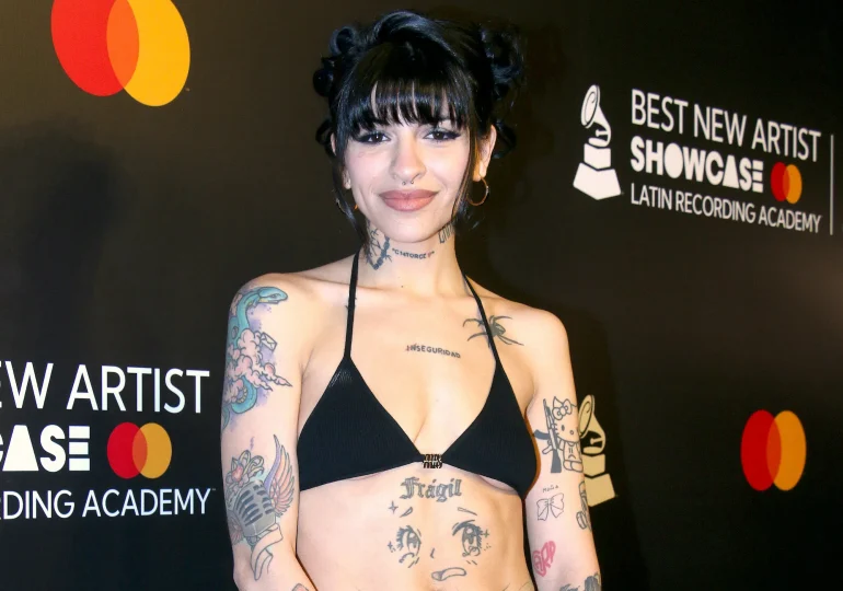 Cazzu sorprende en Instagram con una publicación íntima y reflexiva