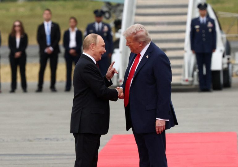 Trump y Putin llegan a Alaska para negociar el fin de la guerra en Ucrania