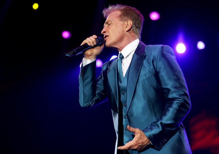 Emmanuel regresa a República Dominicana con su “Tour 2025”