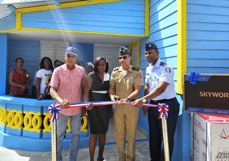 MIDE lleva tranquilidad y seguridad a viuda de militar con nueva vivienda