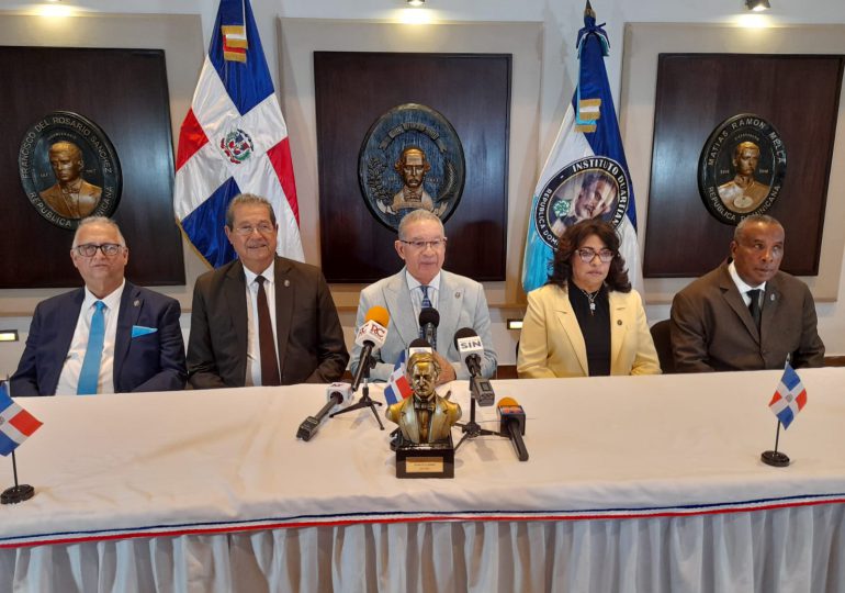 "Robos de anillos históricos de Juan Pablo Duarte se debió a falta de seguridad en Instituto Duartiano", dice Wilson Gómez